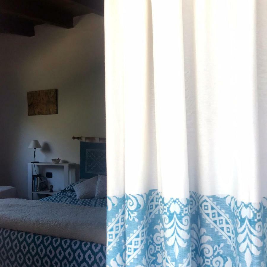 B&B La Tasgia Aggius Εξωτερικό φωτογραφία