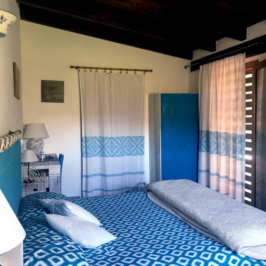 B&B La Tasgia Aggius Εξωτερικό φωτογραφία
